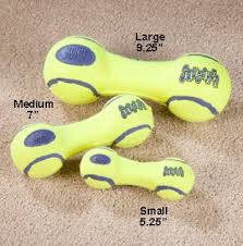 KONG AirDog Squeaker Dumbbell Hundeball